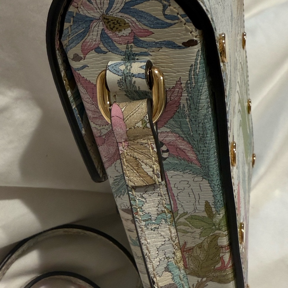 Gucci Women's Jungle Print Crossbody Bag - Picture 10 of 16
